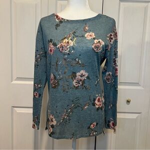 🍋 Disney Green Floral Long Sleeve Knit Top - “All the flowers sleep in winter”